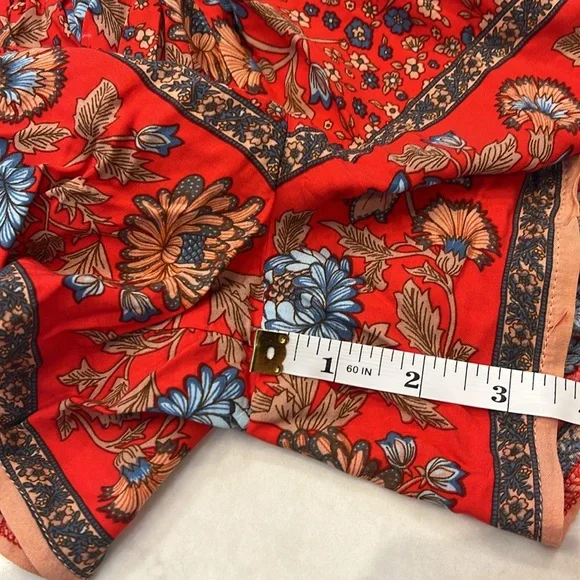 Natural Life skort‎ shorts size small - Picture 6 of 8